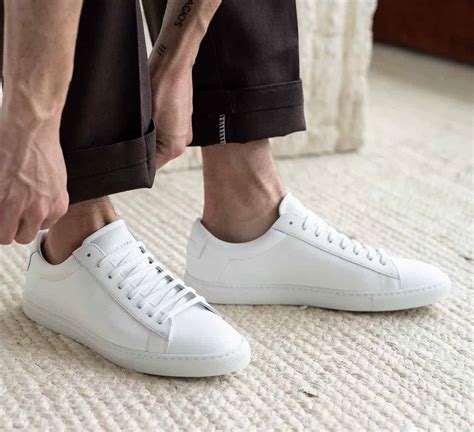 best casual sneakers for men.